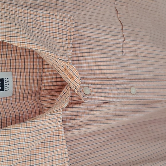 GAP factory plaid short sleeve shirt - Picture 3 of 8